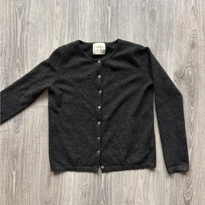 Jumper 1234 - 100% Cashmere Cardigan Black with Gold Sparkles
